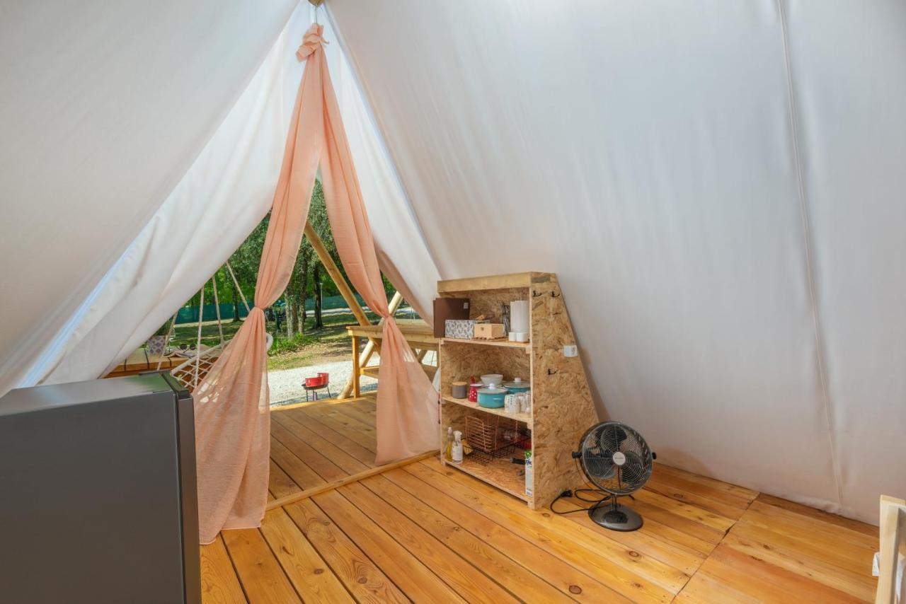 Eco Glamping- Fkk Nudist Camping Solaris Porec Luaran gambar