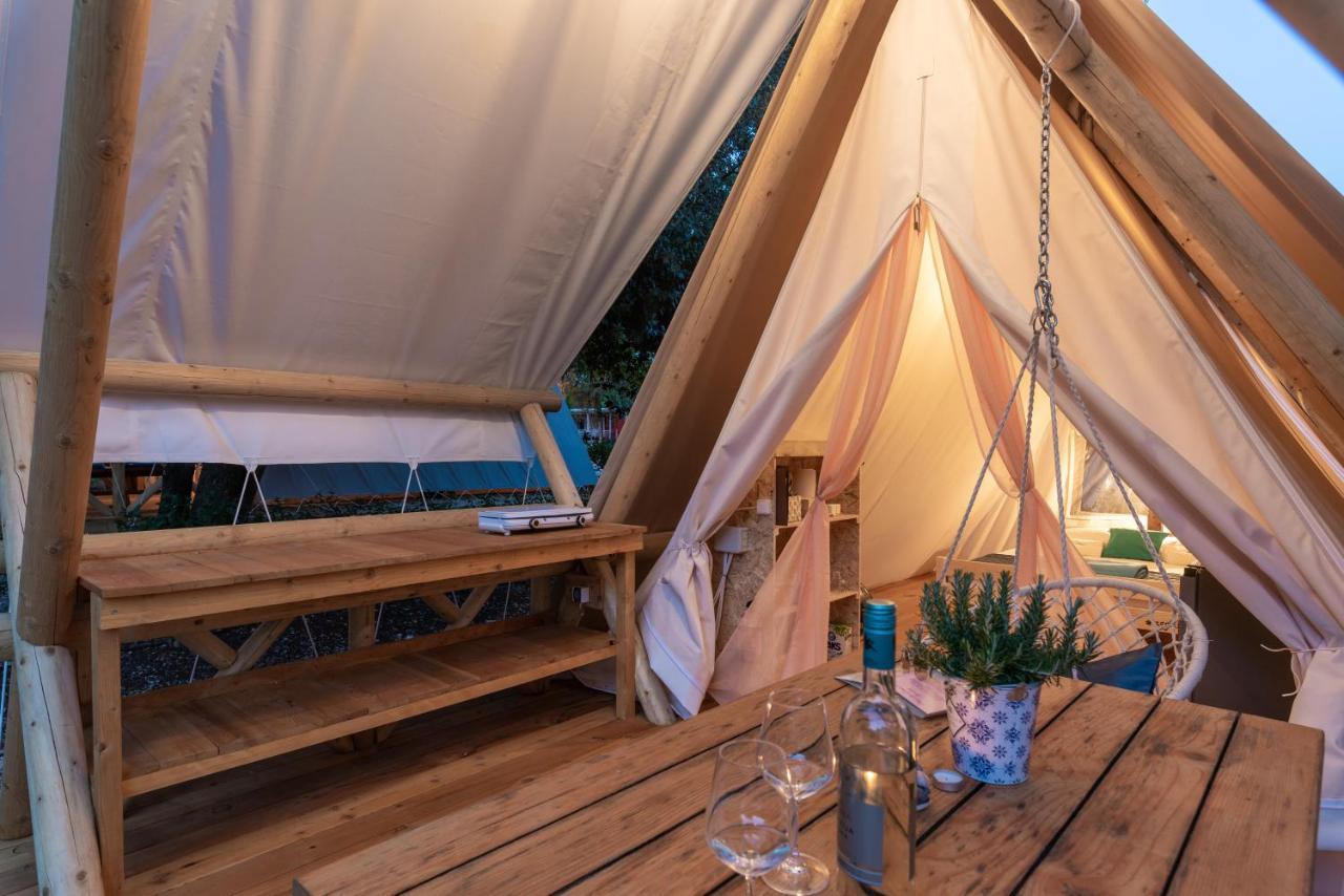 Eco Glamping- Fkk Nudist Camping Solaris Porec Luaran gambar