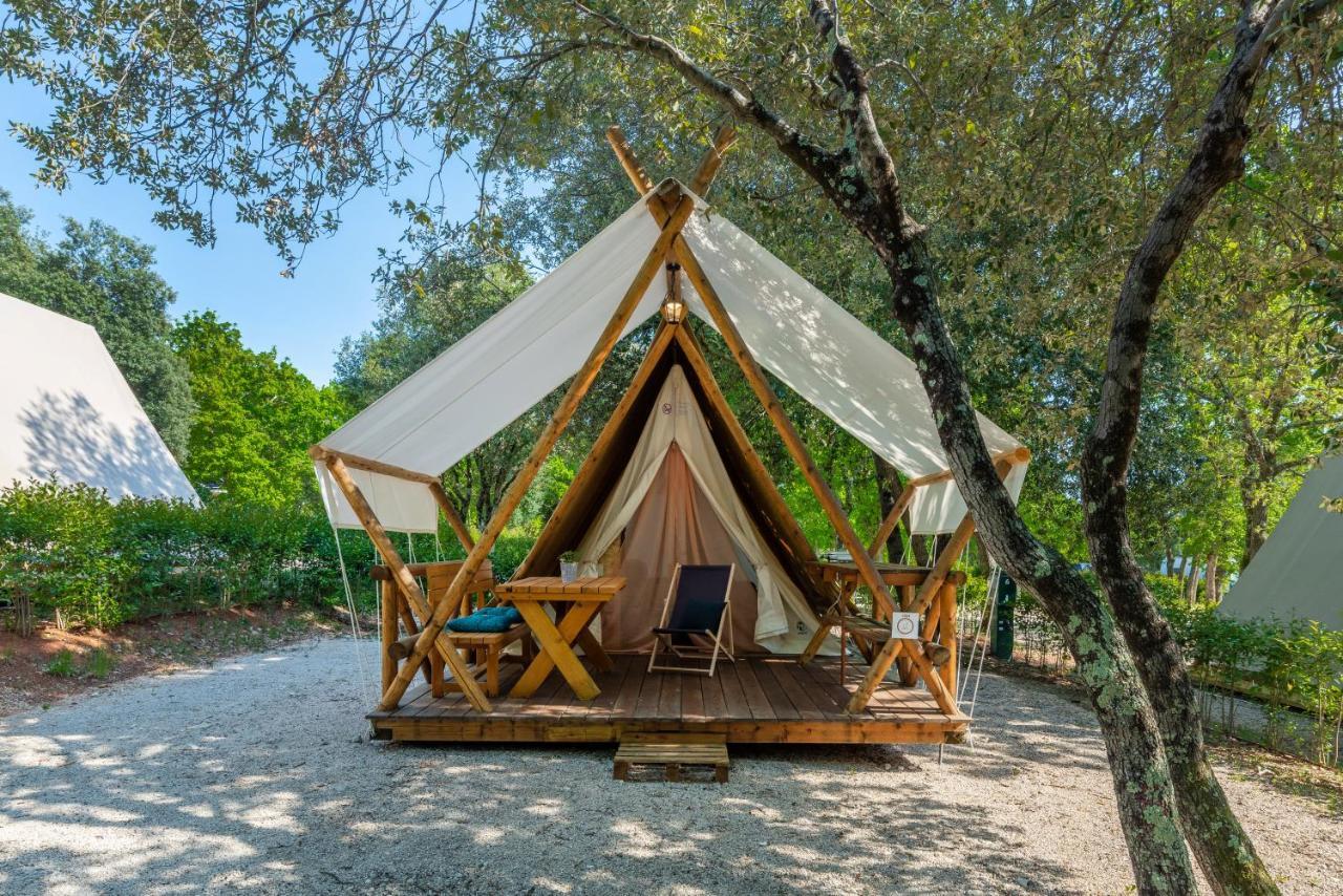 Eco Glamping- Fkk Nudist Camping Solaris Porec Luaran gambar